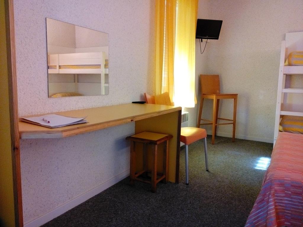Hostal - Restaurante Asador Esperanza Huesca Phòng bức ảnh