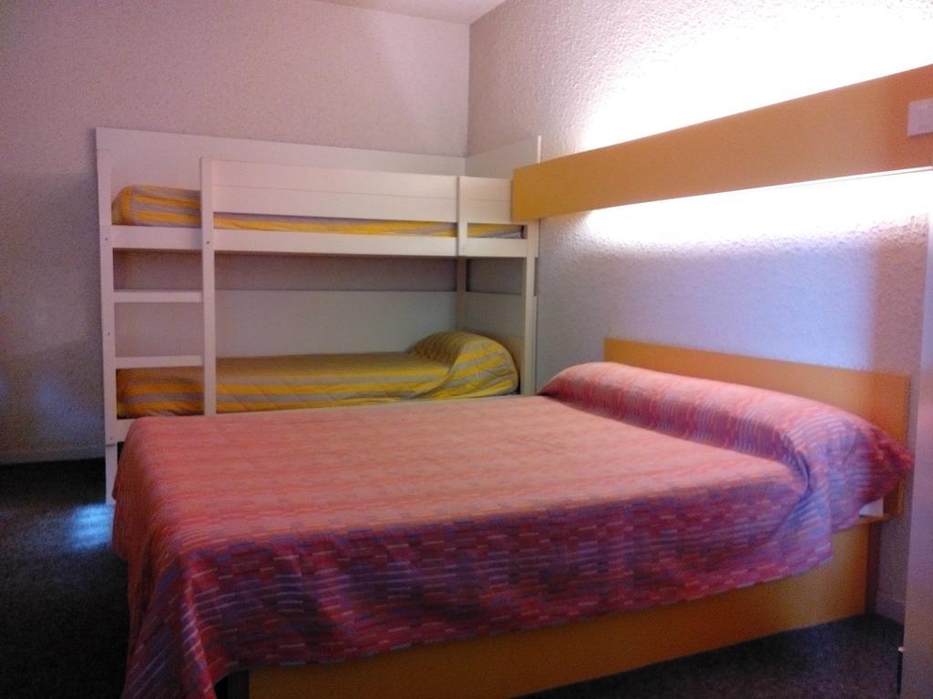Hostal - Restaurante Asador Esperanza Huesca Phòng bức ảnh